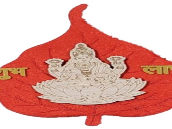 5” x 3” High-Quality Velvet and MDF Wooden- Laxmi Maa Decorative Piece