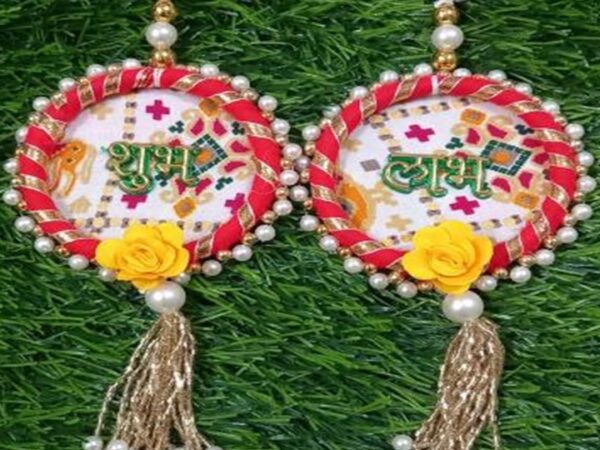 Shubh Labh Door Hanging (3” X 8”)