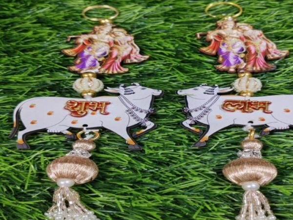 RadheKrishna Picture Door Hanging (4” X 10”)