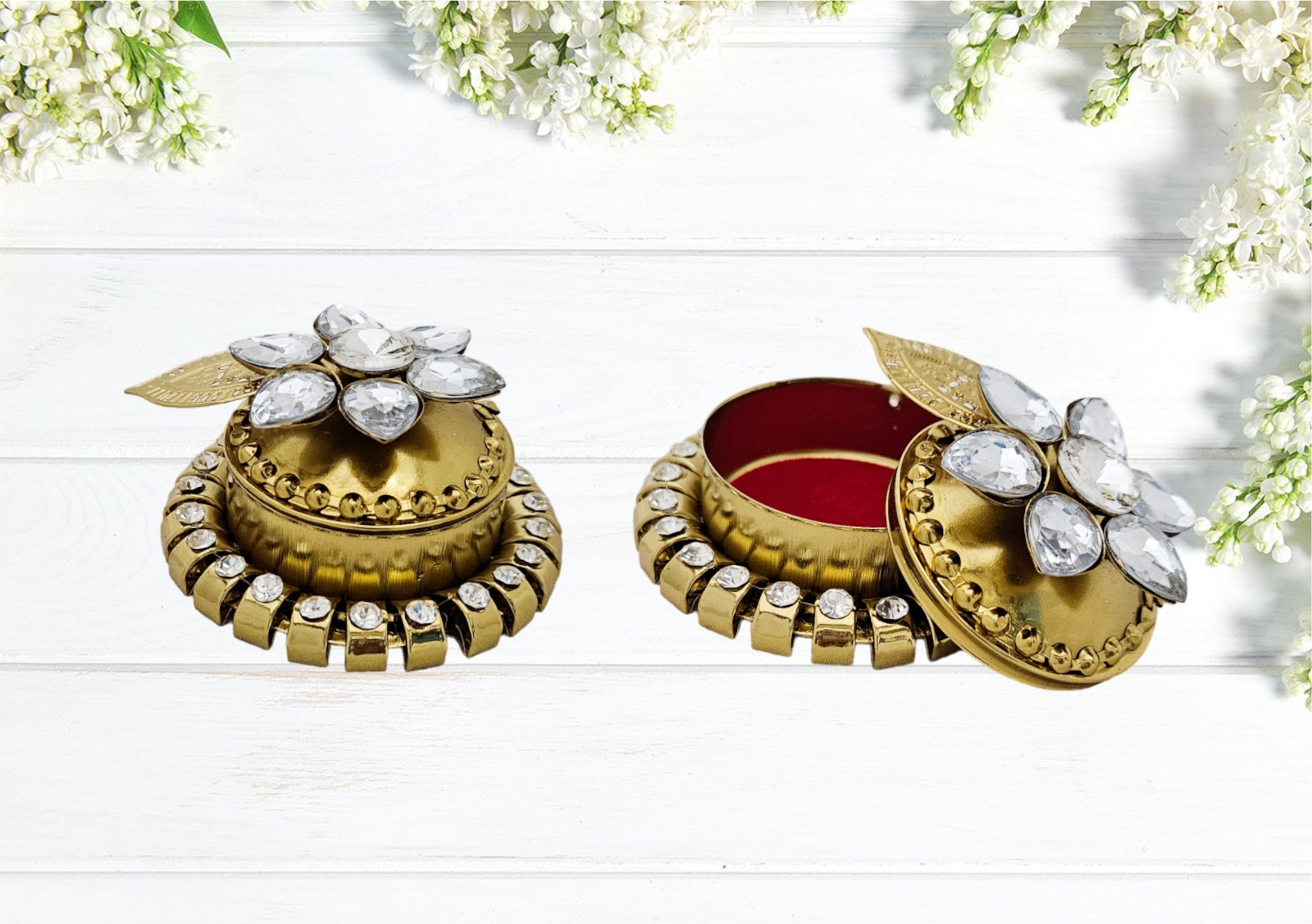 Golden Treasure Beautiful Handcrafted Gifting Sindoor Kumkum Box,Sindoor Dani,Fancy Sindoor Box